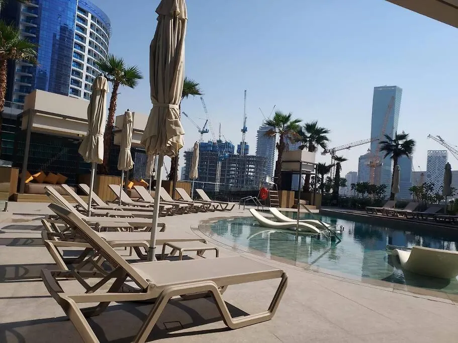 1Br Stunning Views In Business Bay With Pool & Gym Apartment Dubai 0*,  United Arab Emirates